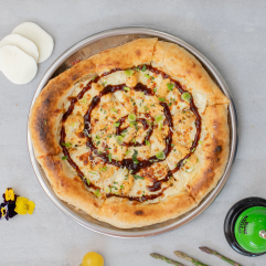 Tavuklu Barbekü Soslu Pizza
